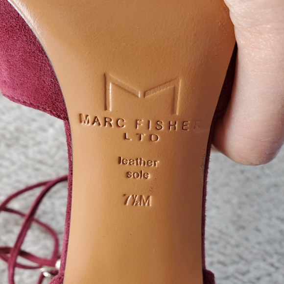 Marc Fisher Burgandy Suede Heels - Picture 7 of 7